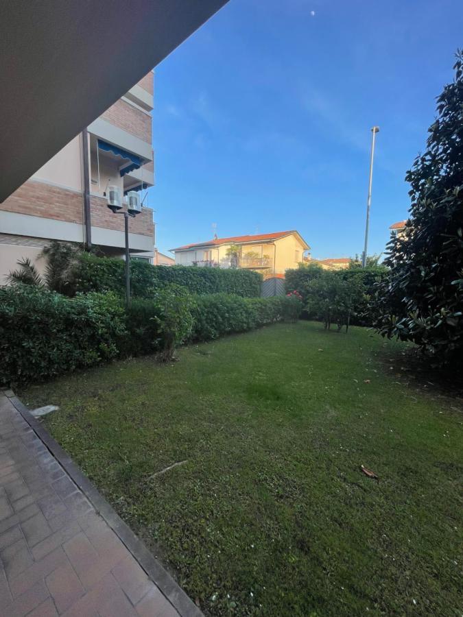 Appartement Viareggio Sabbia Bianca Extérieur photo